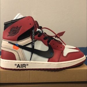 Chicago Off white 1s size 10